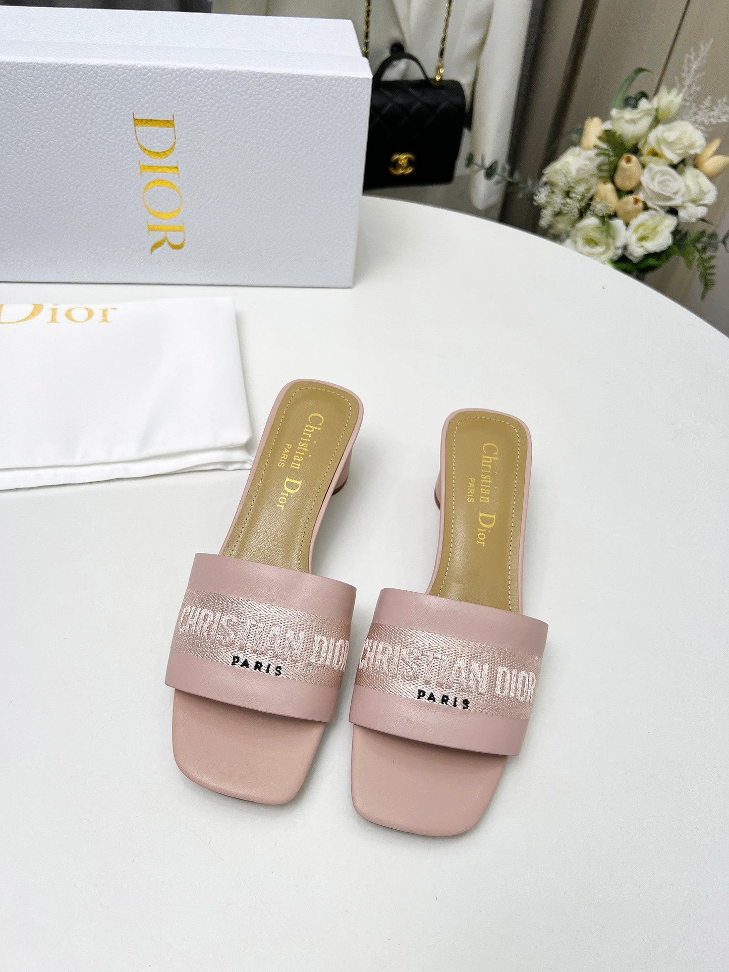 DIOR dway 45 pink canvas calfskin