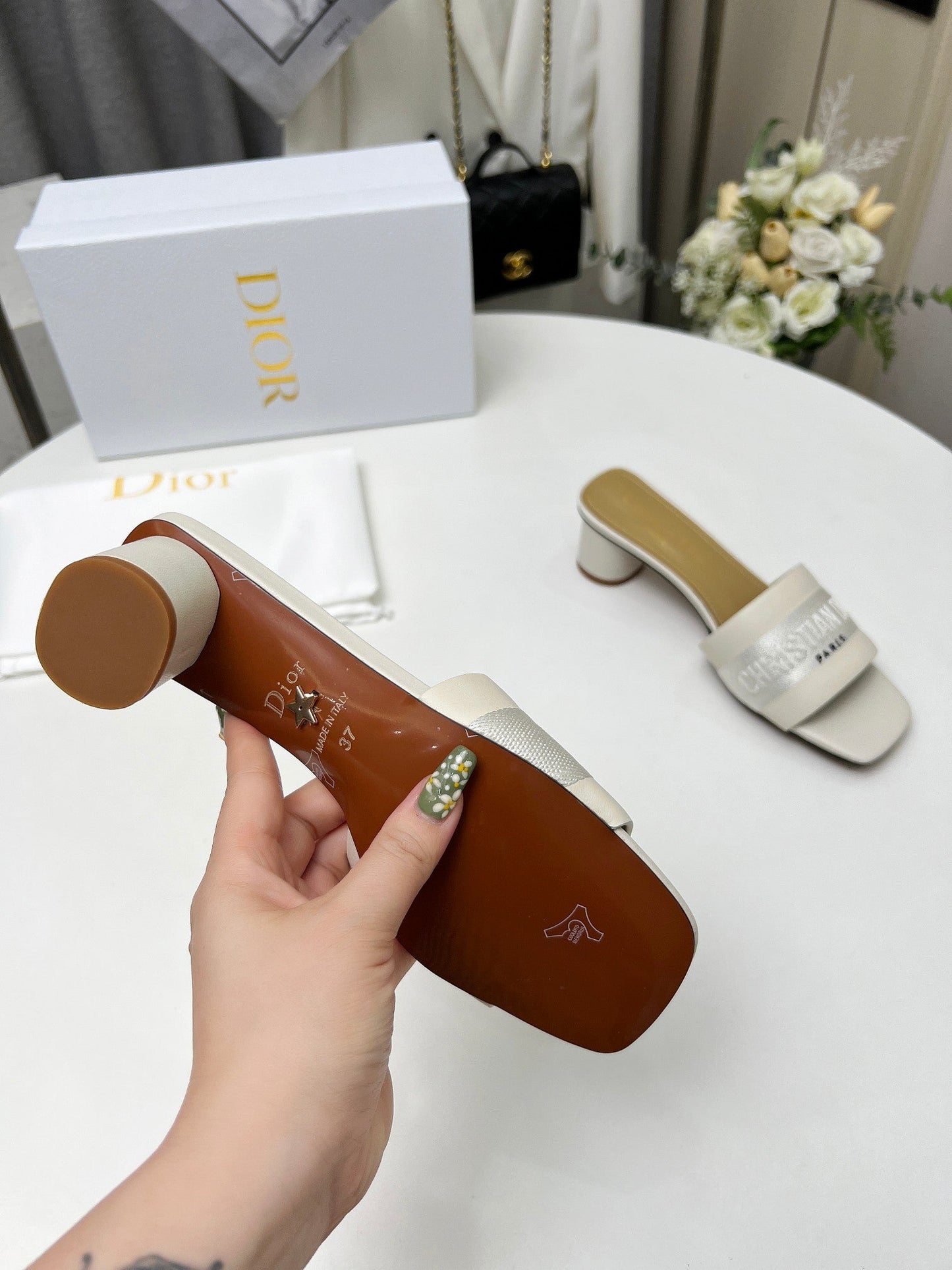 DIOR dway 45 cream canvas calfskin