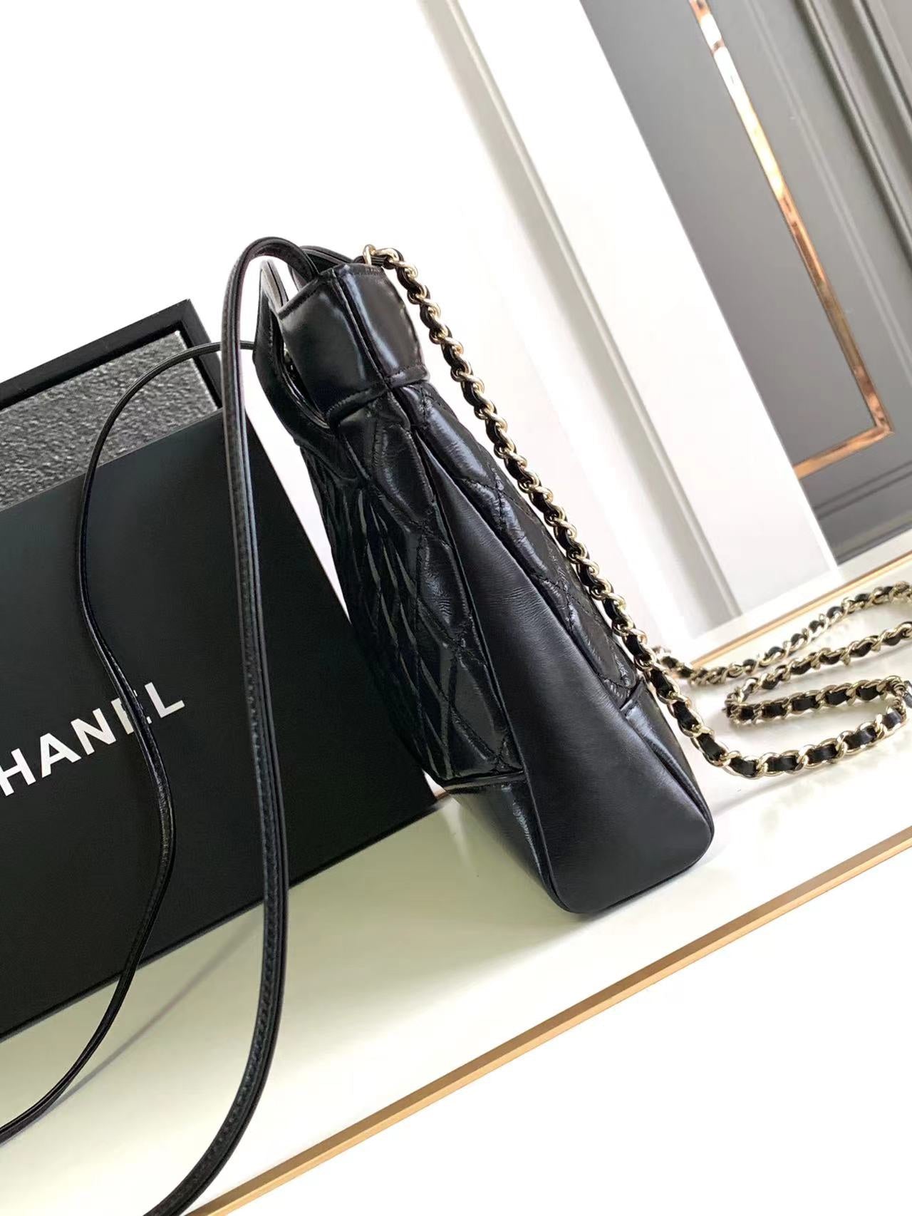 CHANEL 24s31 mini shopping bag 22cm black lambskin gold hardware