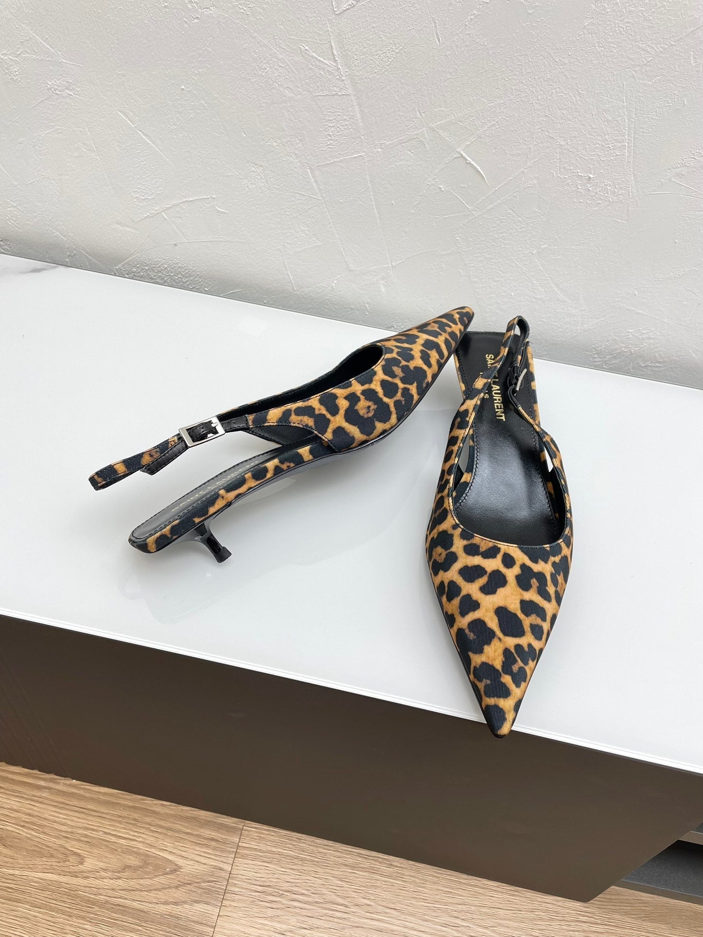 Saint Laurent CHERISH SLINGBACK PUMPS 35 IN LEOPARD GROSGRAIN