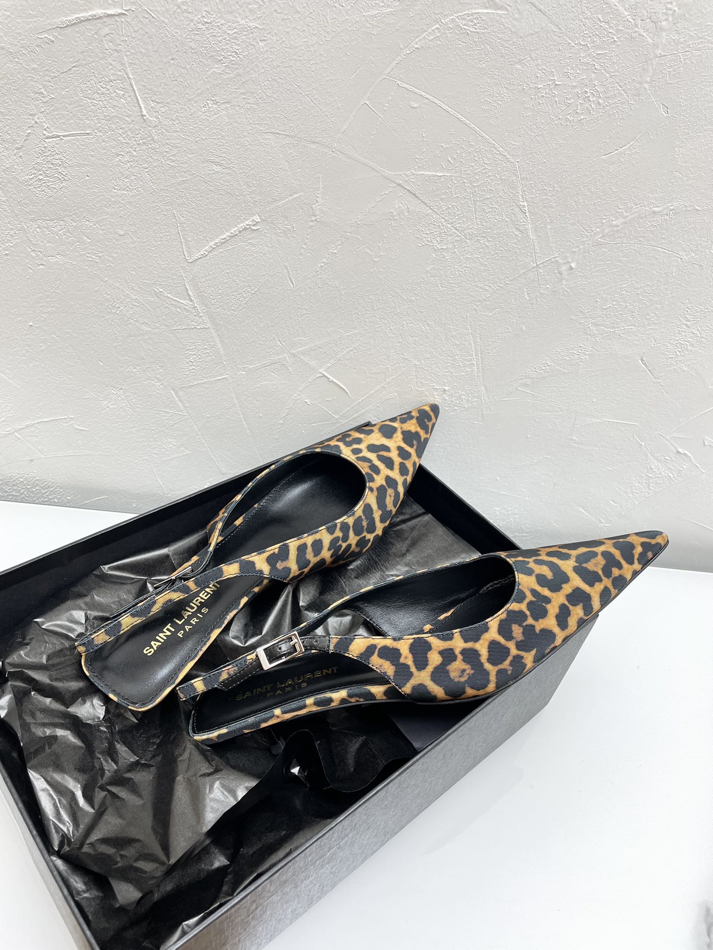 Saint Laurent CHERISH SLINGBACK PUMPS 35 IN LEOPARD GROSGRAIN
