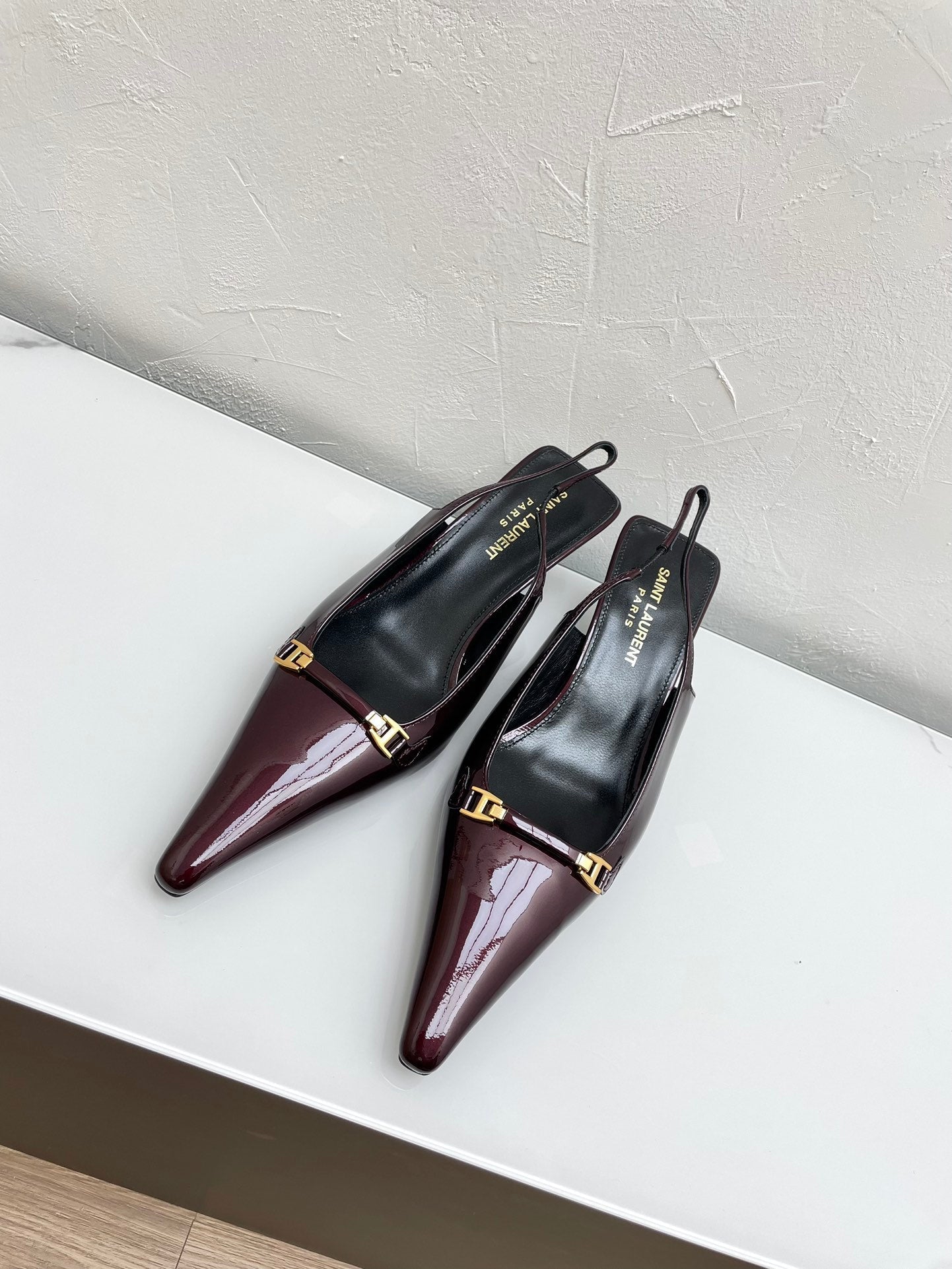 Saint Laurent CARINE SLINGBACK PUMPS 45 IN PATENT MAROON LEATHER
