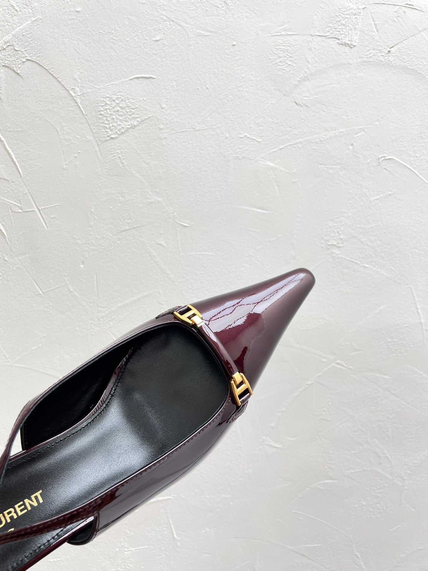 Saint Laurent CARINE SLINGBACK PUMPS 45 IN PATENT MAROON LEATHER
