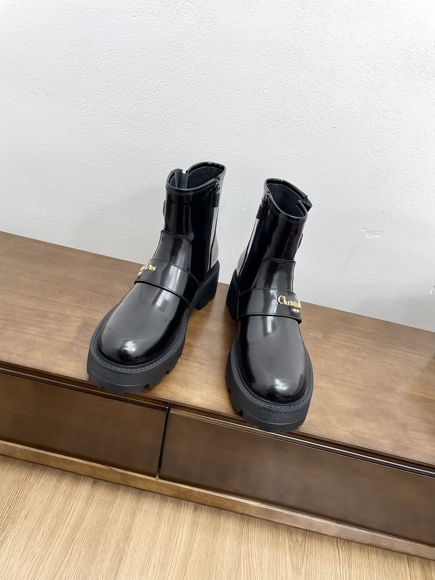 DIOR D-Quest Ankle Boot 40mm Glossy Black Calfskin