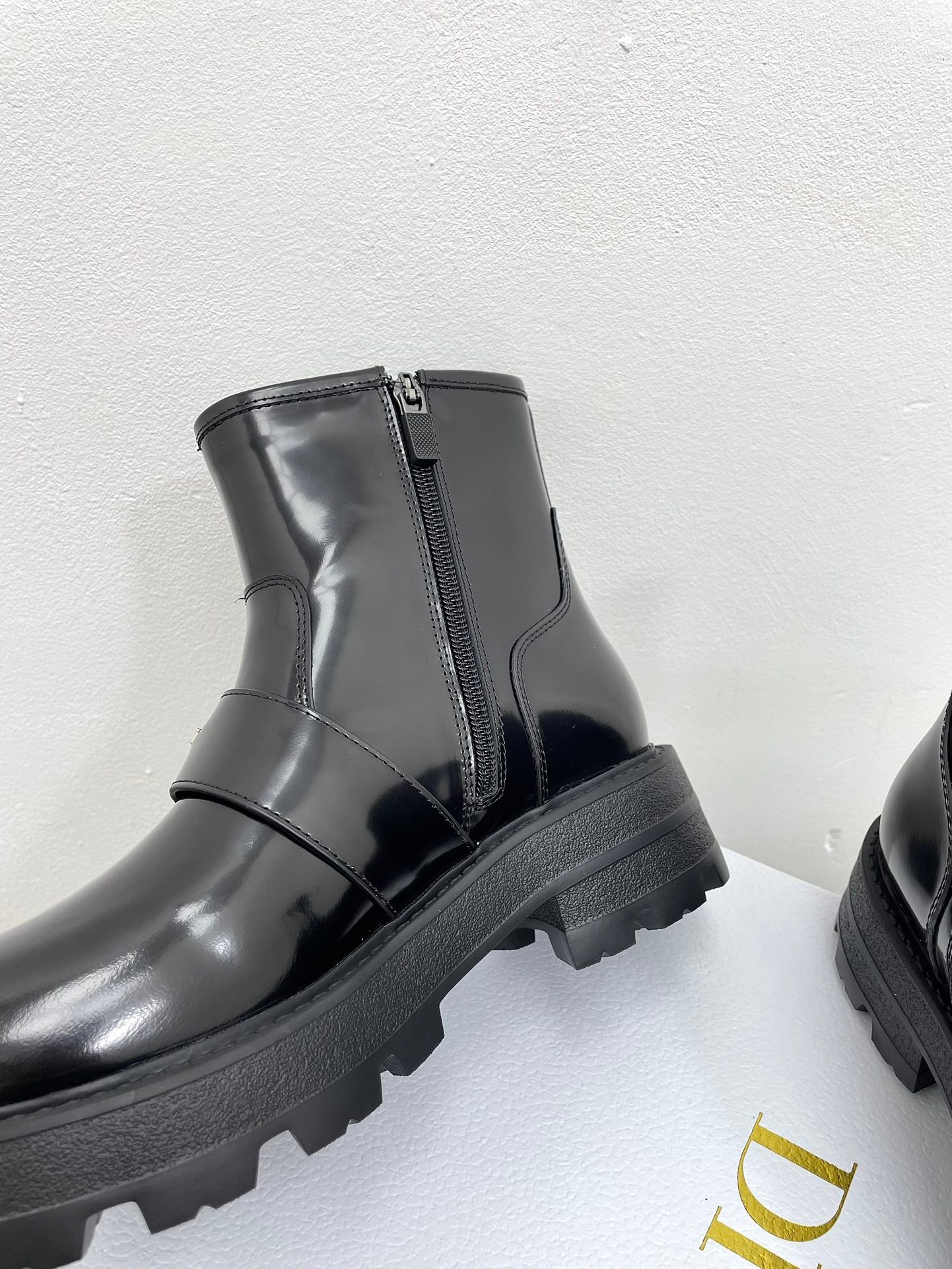 DIOR D-Quest Ankle Boot 40mm Glossy Black Calfskin