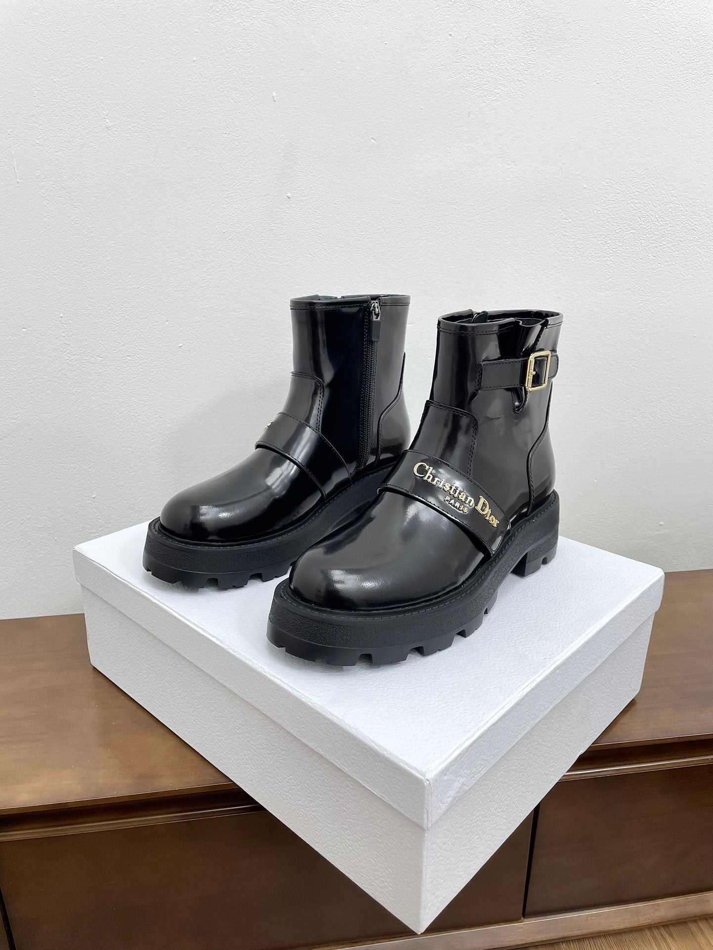 DIOR D-Quest Ankle Boot 40mm Glossy Black Calfskin