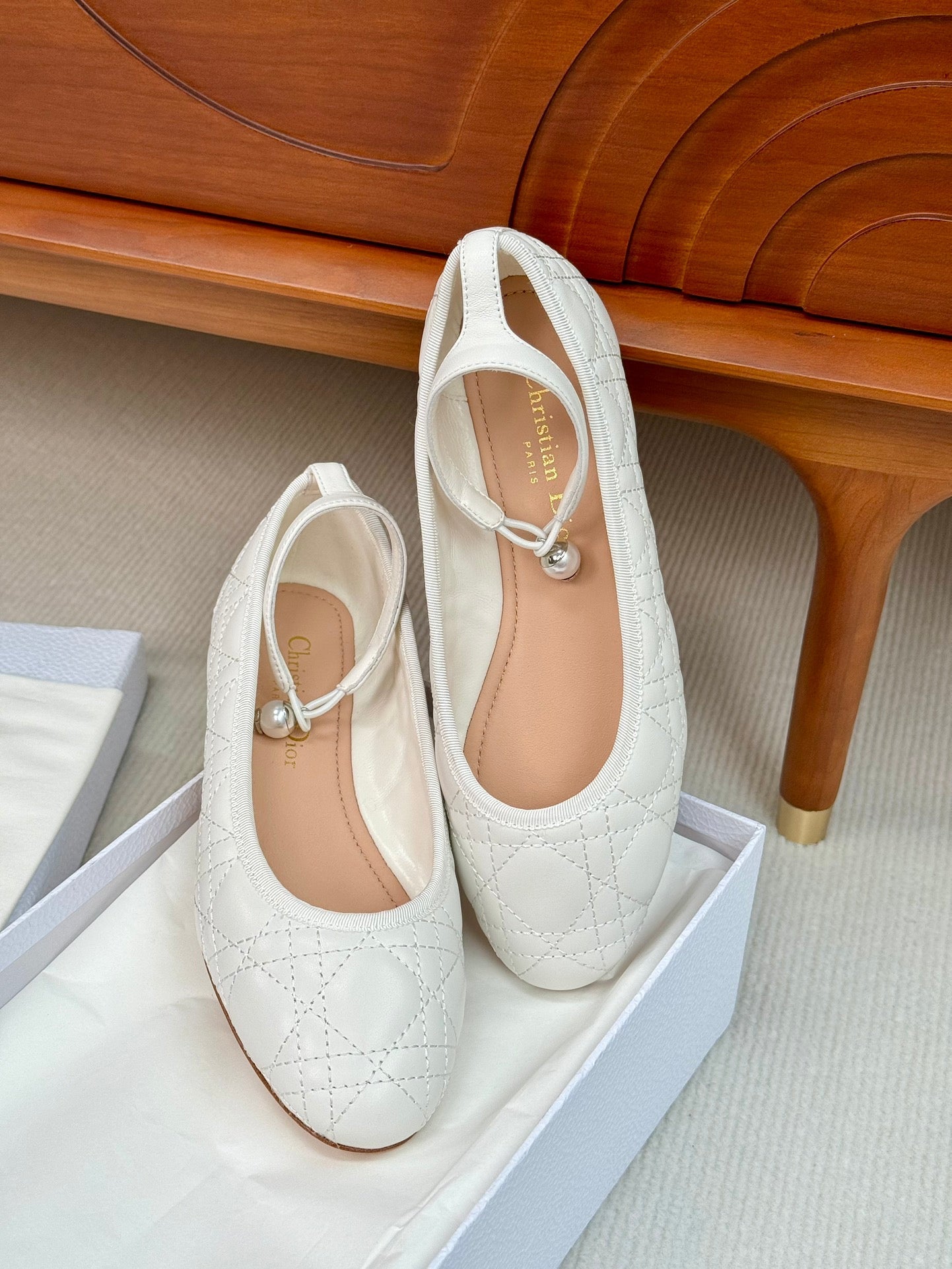 DIOR ballet flat white lambskin mop