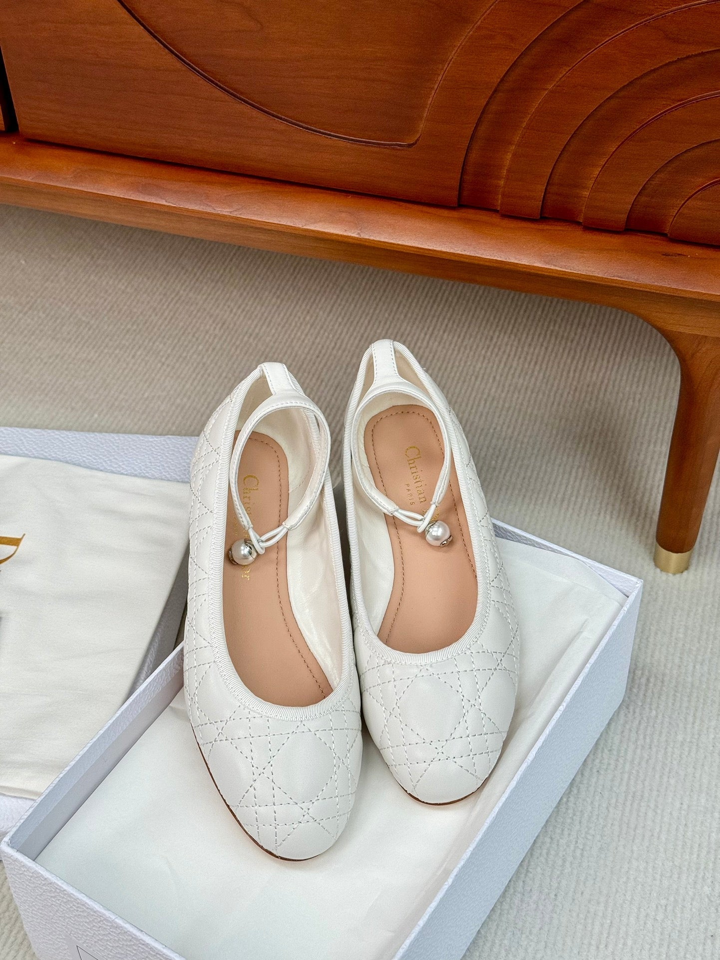 DIOR ballet flat white lambskin mop
