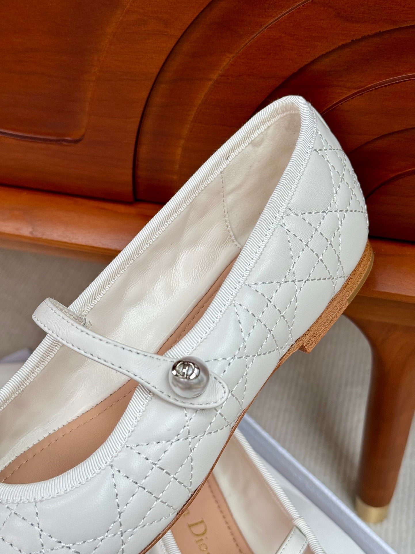 DIOR ballet flat white lambskin mop middle