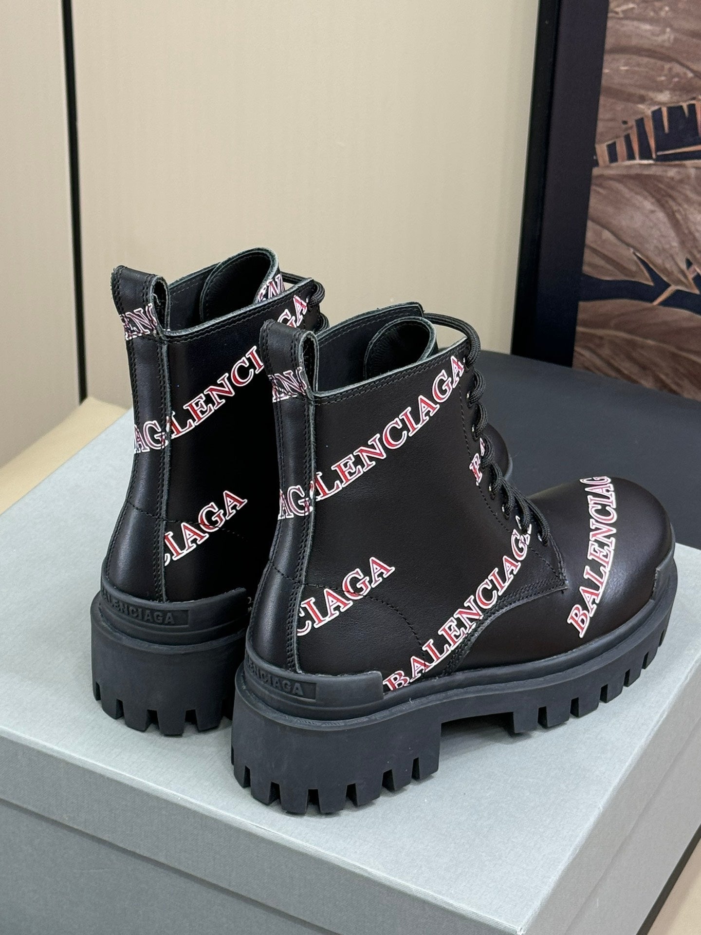 Balanciaga CHUNKY BOOTS IN BLACK SMOOTH CALFSKIN RED LOGO PRINT