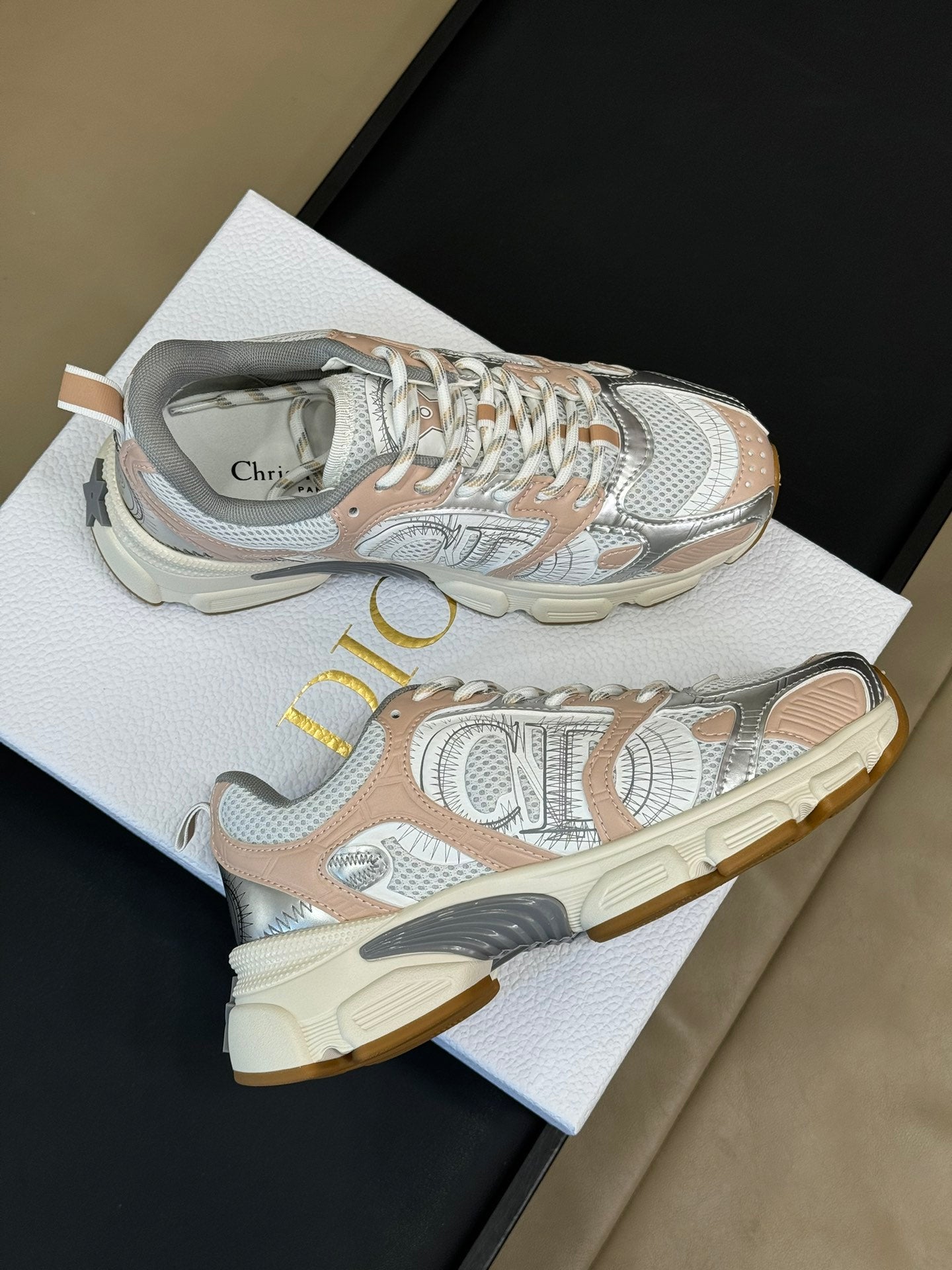 DIOR Chrono Sneaker Nude and Silver Mesh Fabric 992626