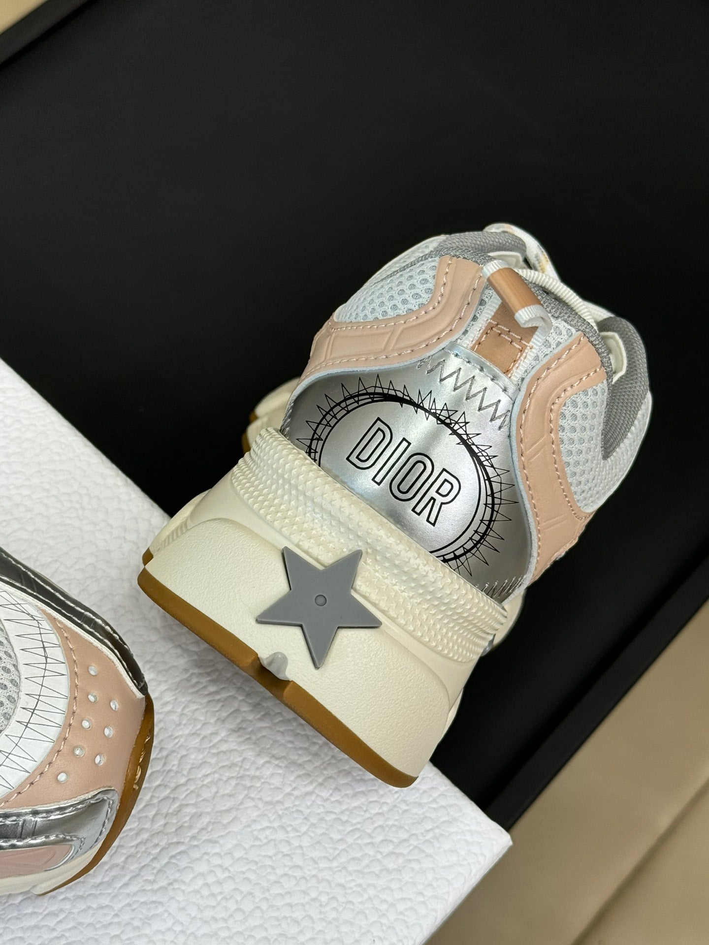 DIOR Chrono Sneaker Nude and Silver Mesh Fabric 992626