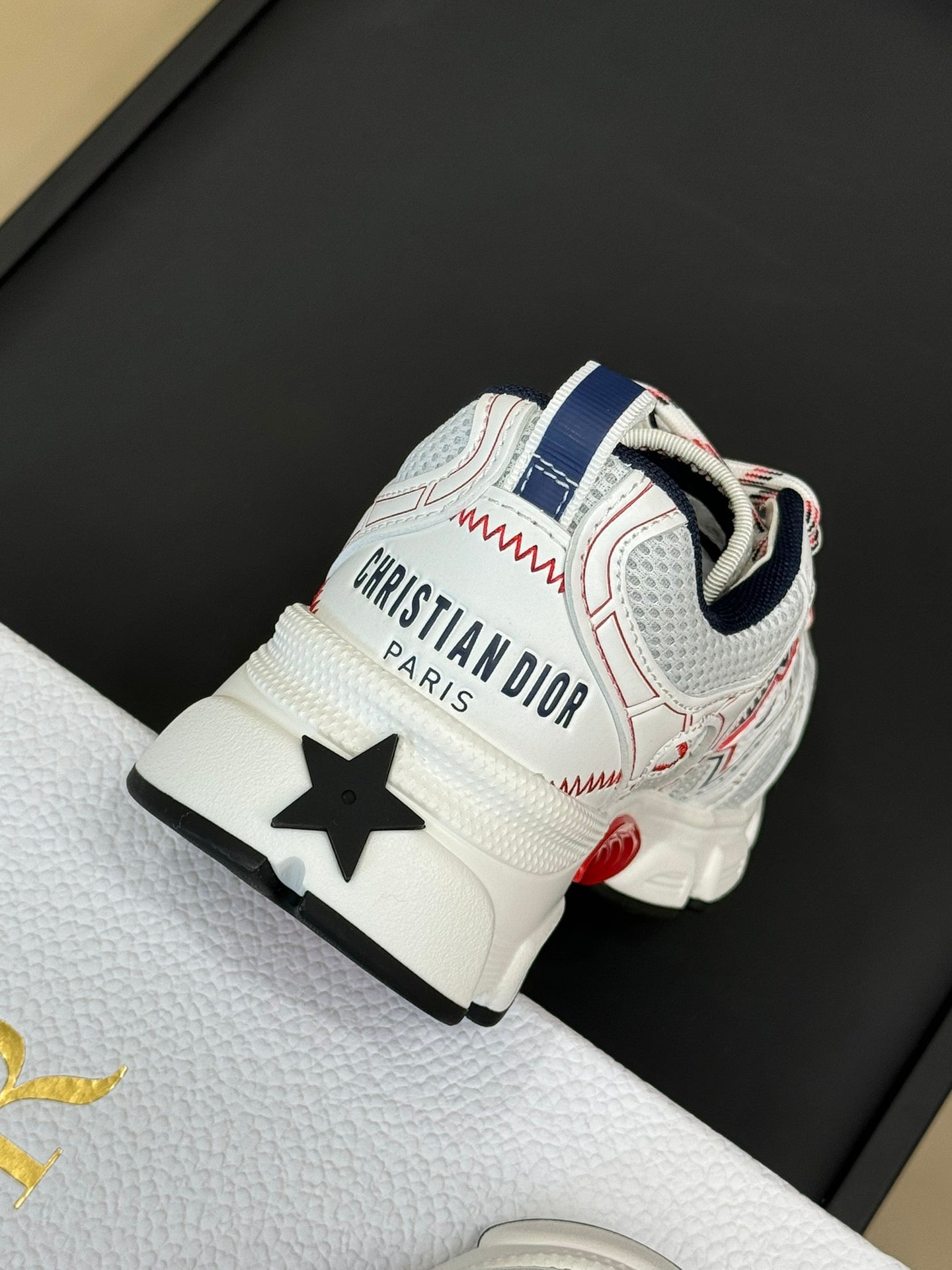 DIOR Chrono Sneaker White Mix Red Mesh Fabric 992629