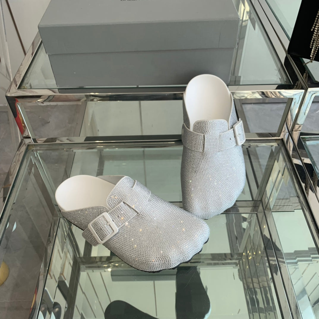 Balanciaga BIRKENSTOCK CLOG ATTACHED RHINESTONES IN WHITE CALFSKIN