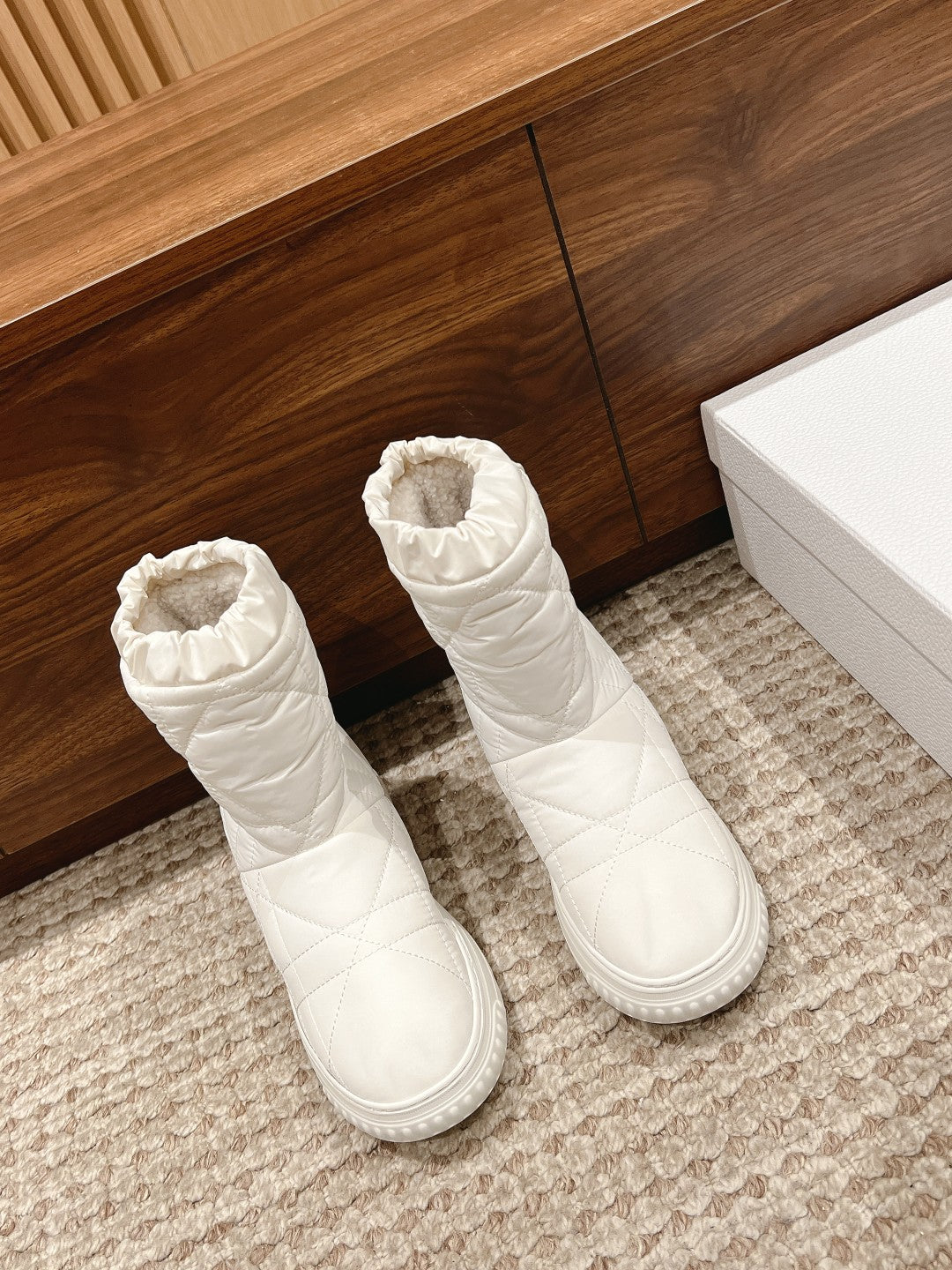 DIOR Ankle Boots White Quilted Windbreaker Fabric And Fleece