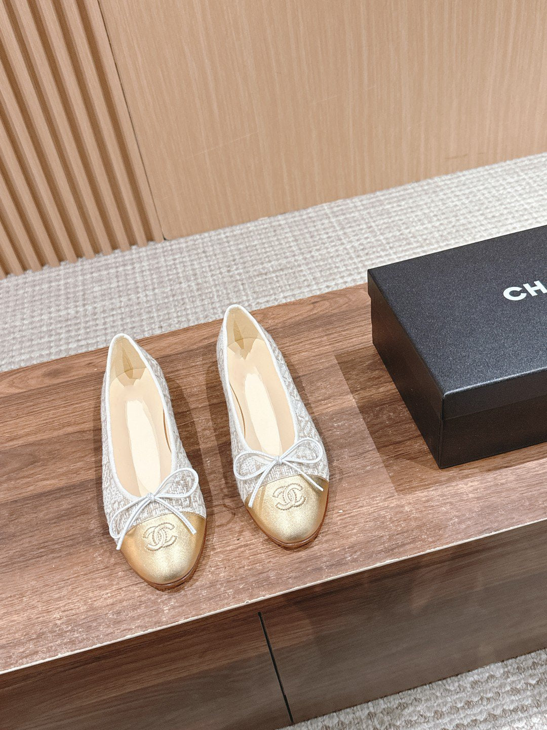 CHANEL ballet flat grey textile gold metalic lambskin