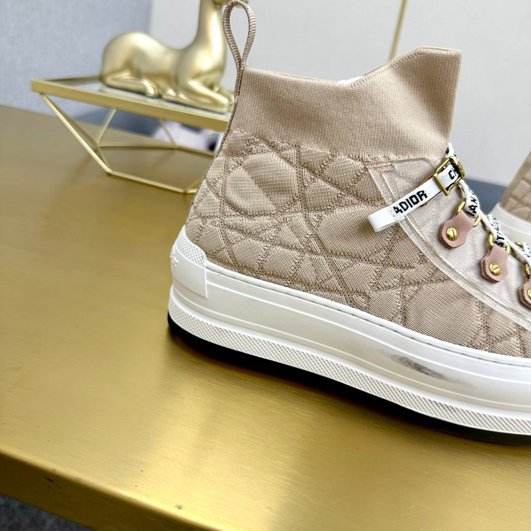 DIOR Walk'n' DIOR Sneaker In Nude Beige Mix White Wool And Cowhide 111927