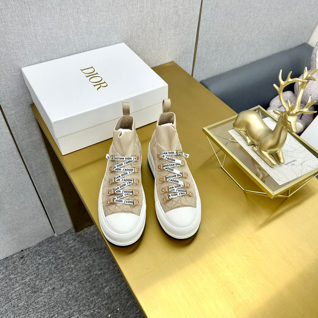 DIOR Walk'n' DIOR Sneaker In Nude Beige Mix White Wool And Cowhide 111927