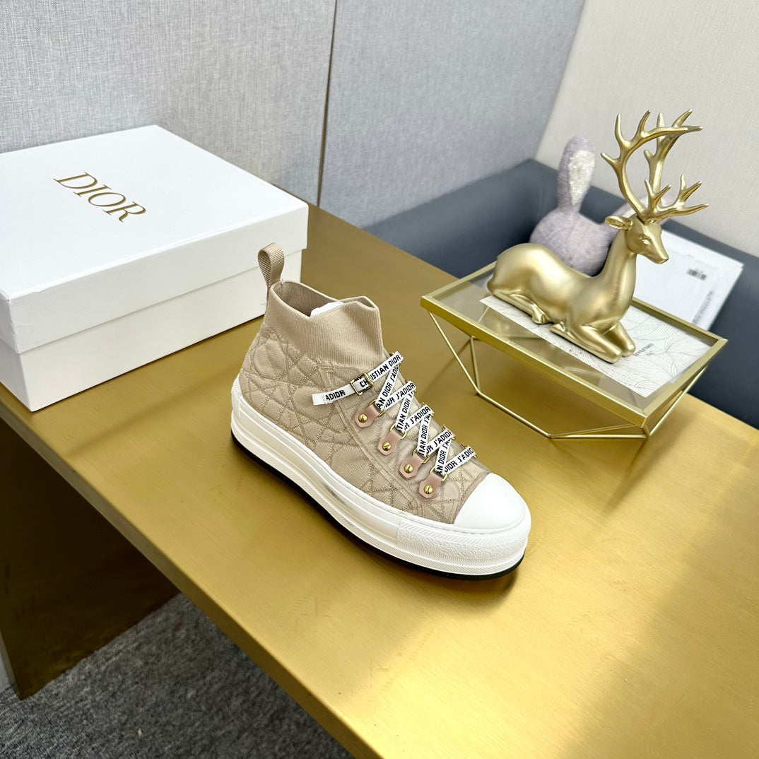 DIOR Walk'n' DIOR Sneaker In Nude Beige Mix White Wool And Cowhide 111927