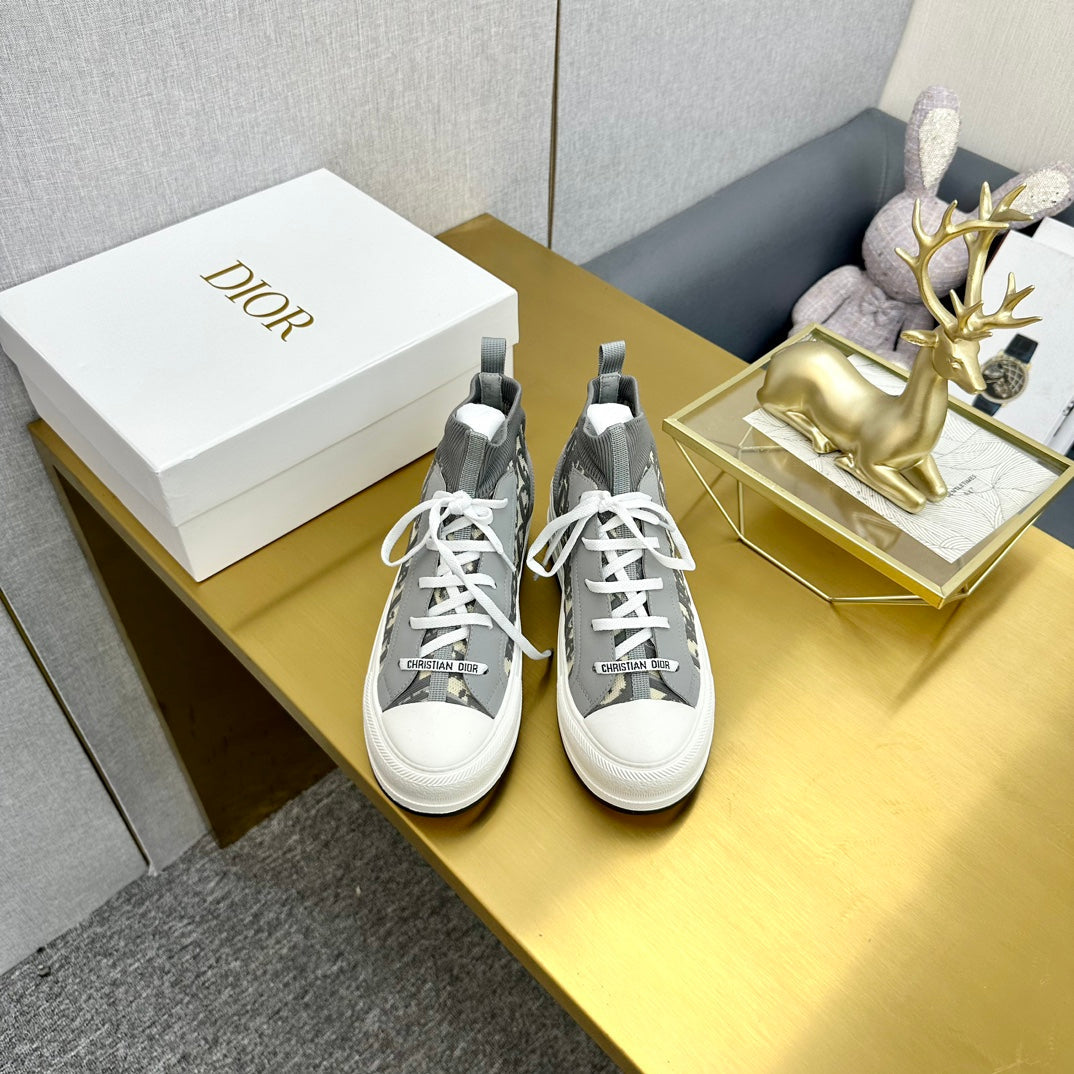DIOR Walk'n' DIOR Sneaker In Grey Mix Beige Monogram Wool And Cowhide 111929