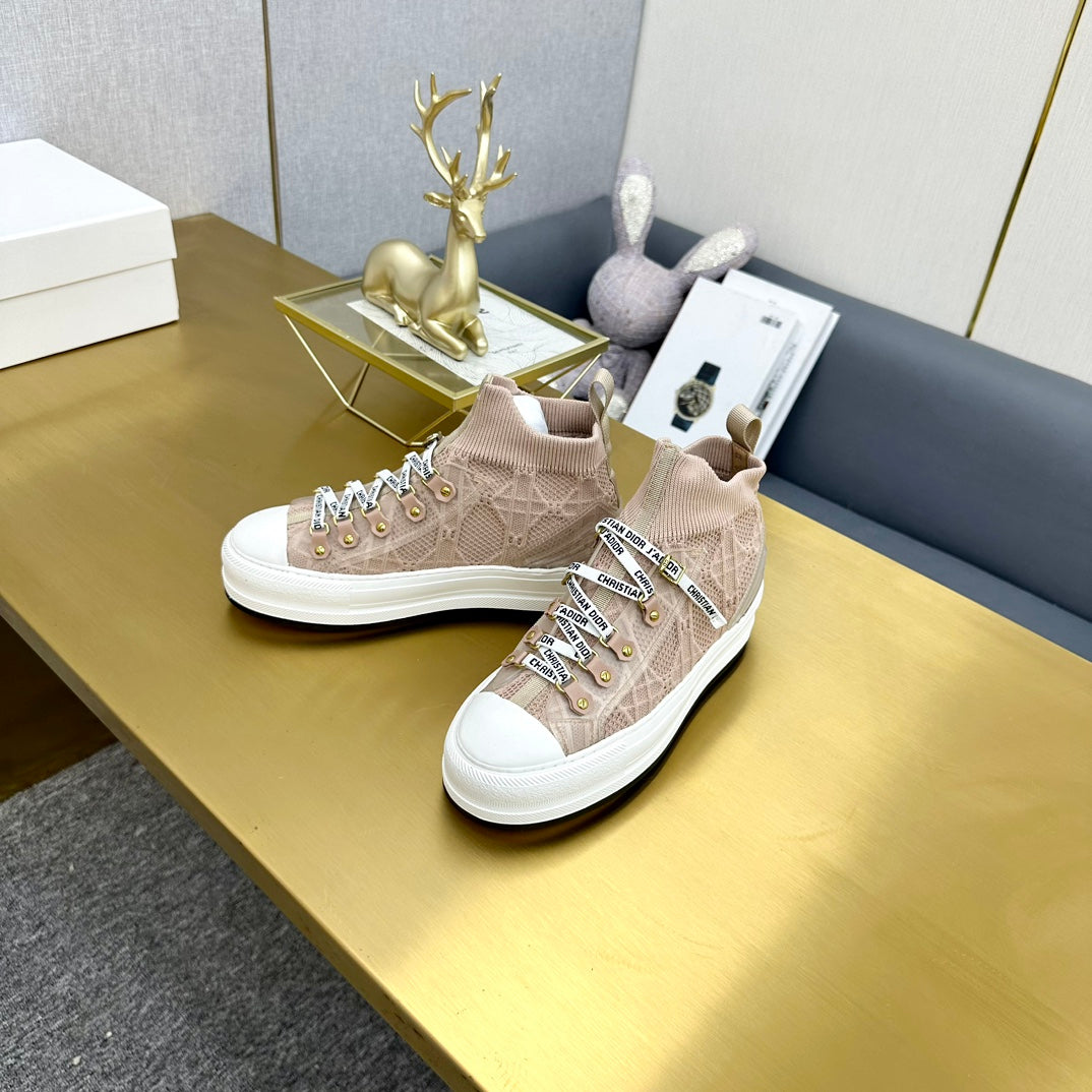 DIOR Walk'n' DIOR Sneaker In Nude Macrocannage Wool And Cowhide 111935