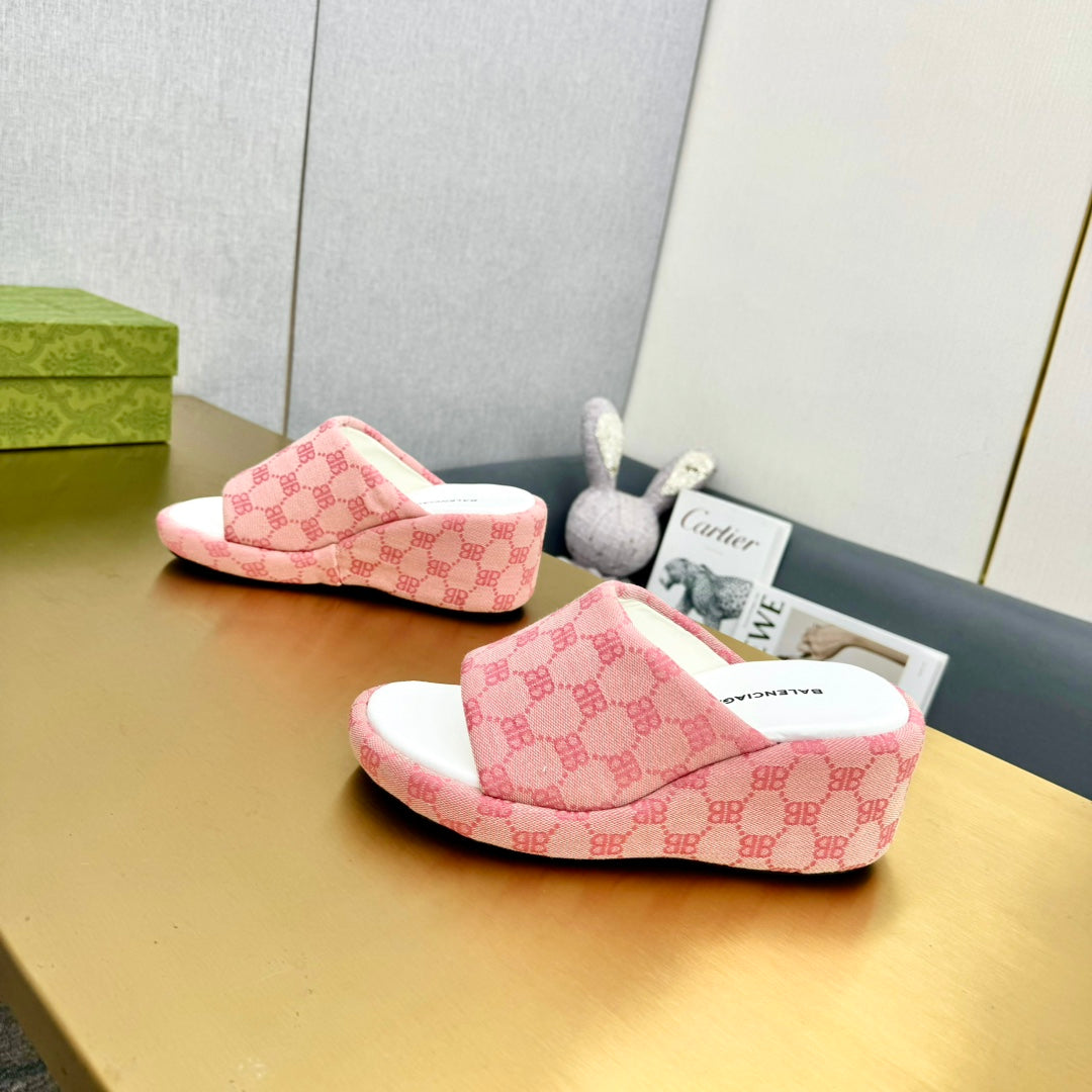 Balanciaga WEDGE SANDALS IN PINK MONOGRAM JACQUARD FABRIC