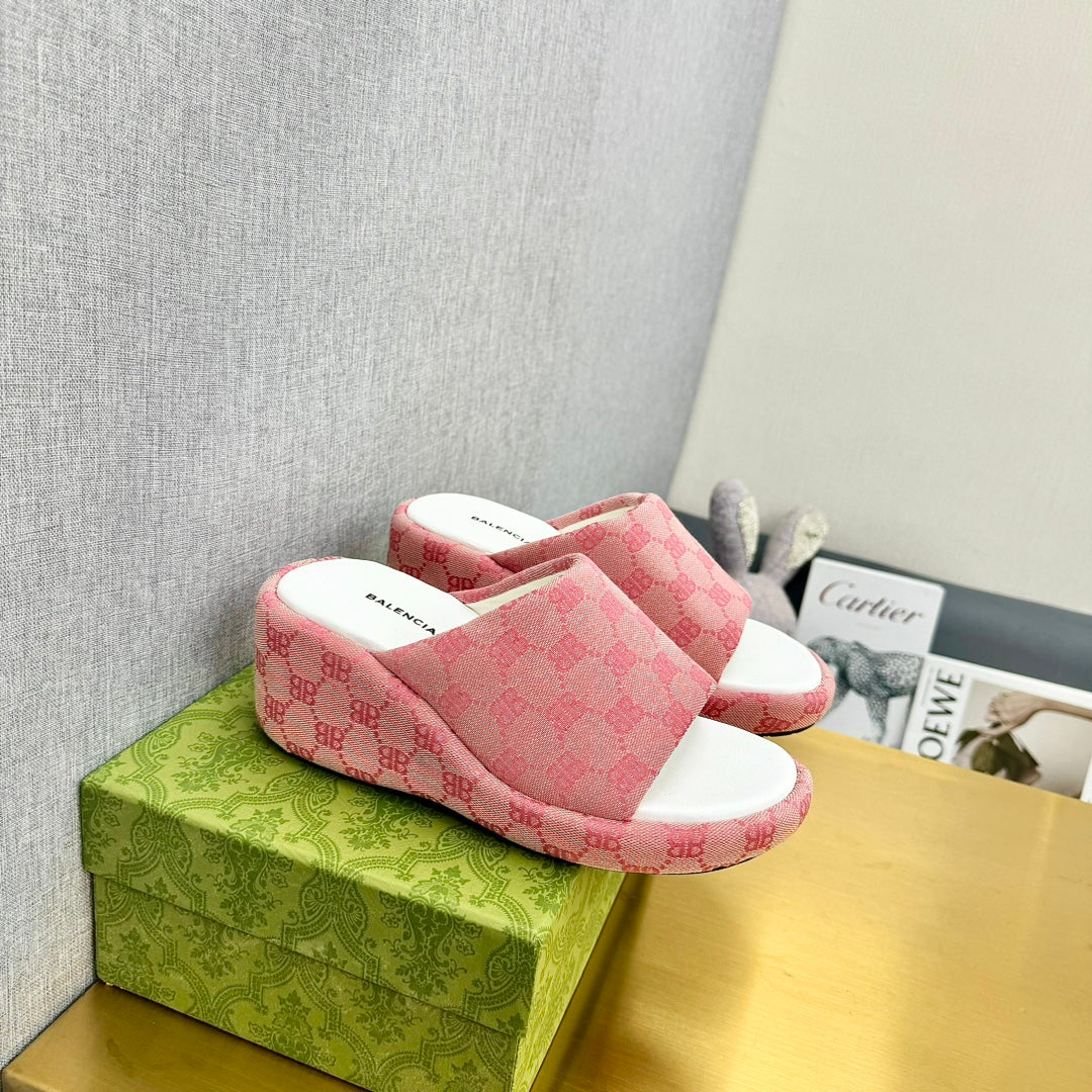 Balanciaga WEDGE SANDALS IN PINK MONOGRAM JACQUARD FABRIC