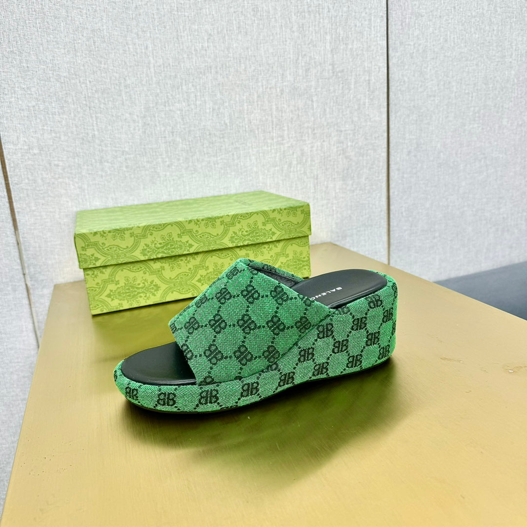 Balanciaga WEDGE SANDALS IN GREEN MONOGRAM JACQUARD FABRIC