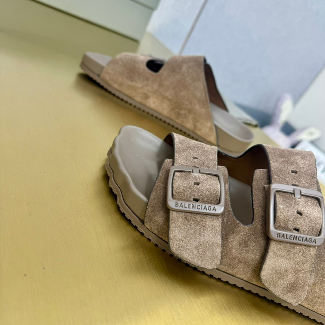 Balanciaga BIRKENSTOCK SLIPPERS IN LIGHT BROWN SUEDE