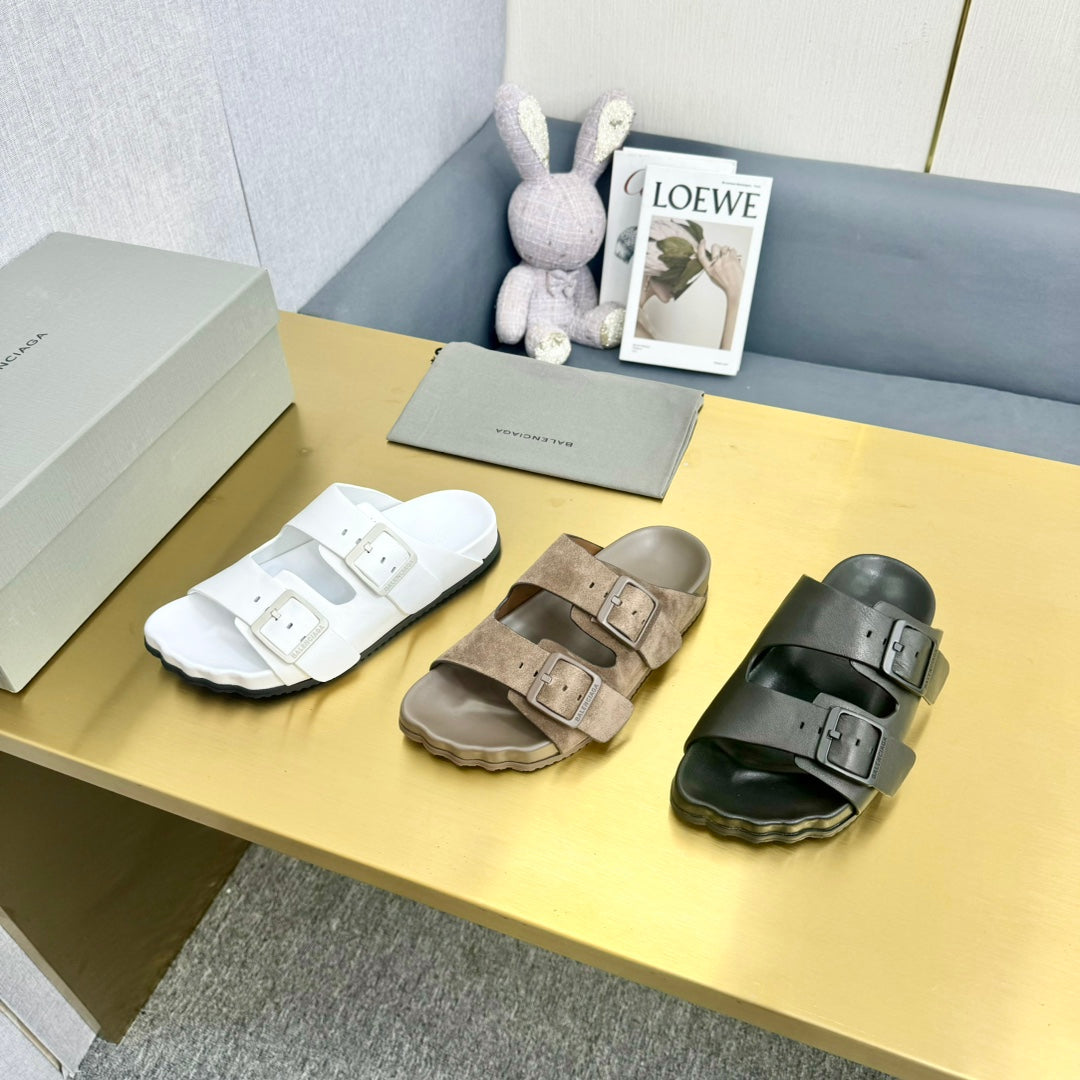 Balanciaga BIRKENSTOCK SLIPPERS IN LIGHT BROWN SUEDE