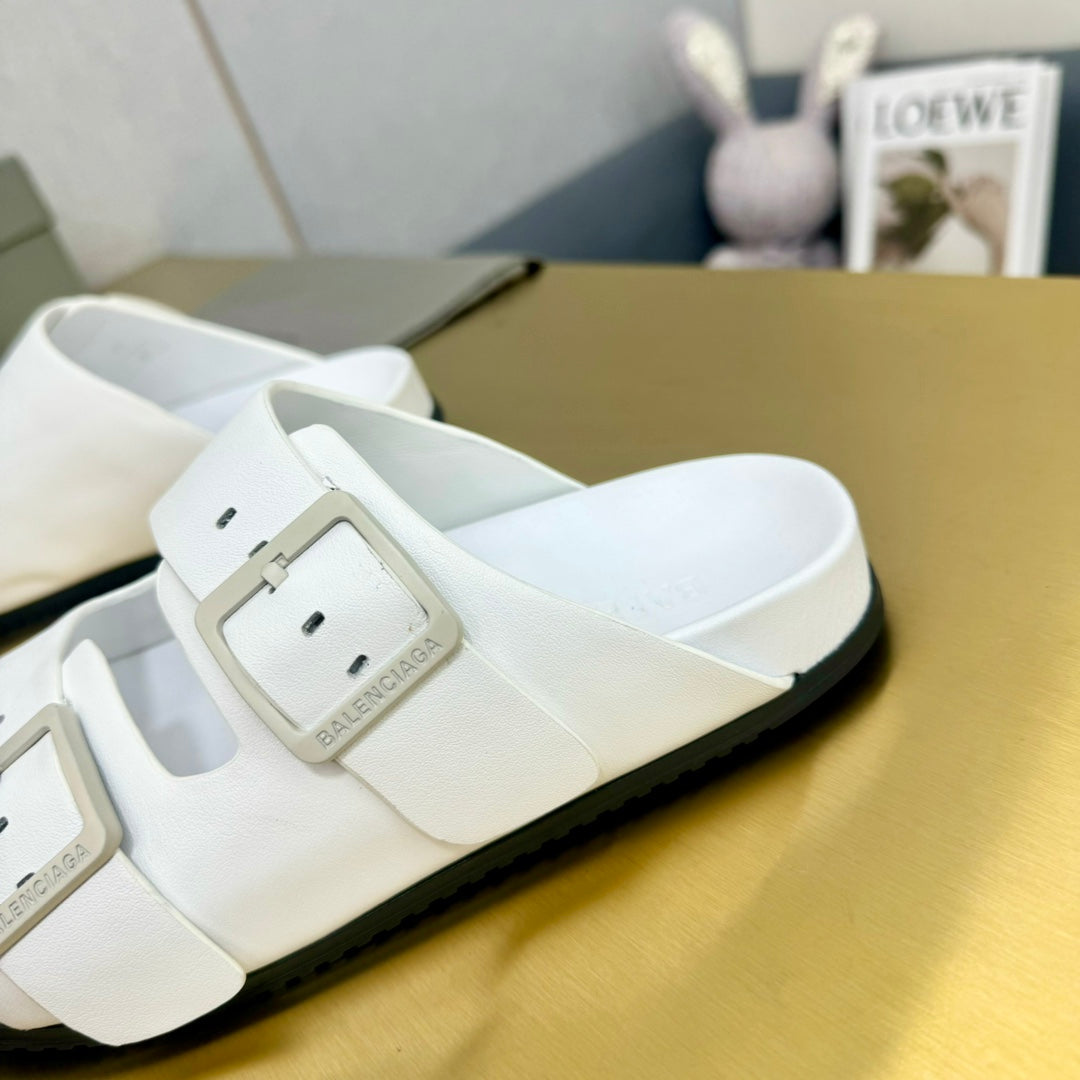 Balanciaga BIRKENSTOCK SLIPPERS IN WHITE CALFSKIN