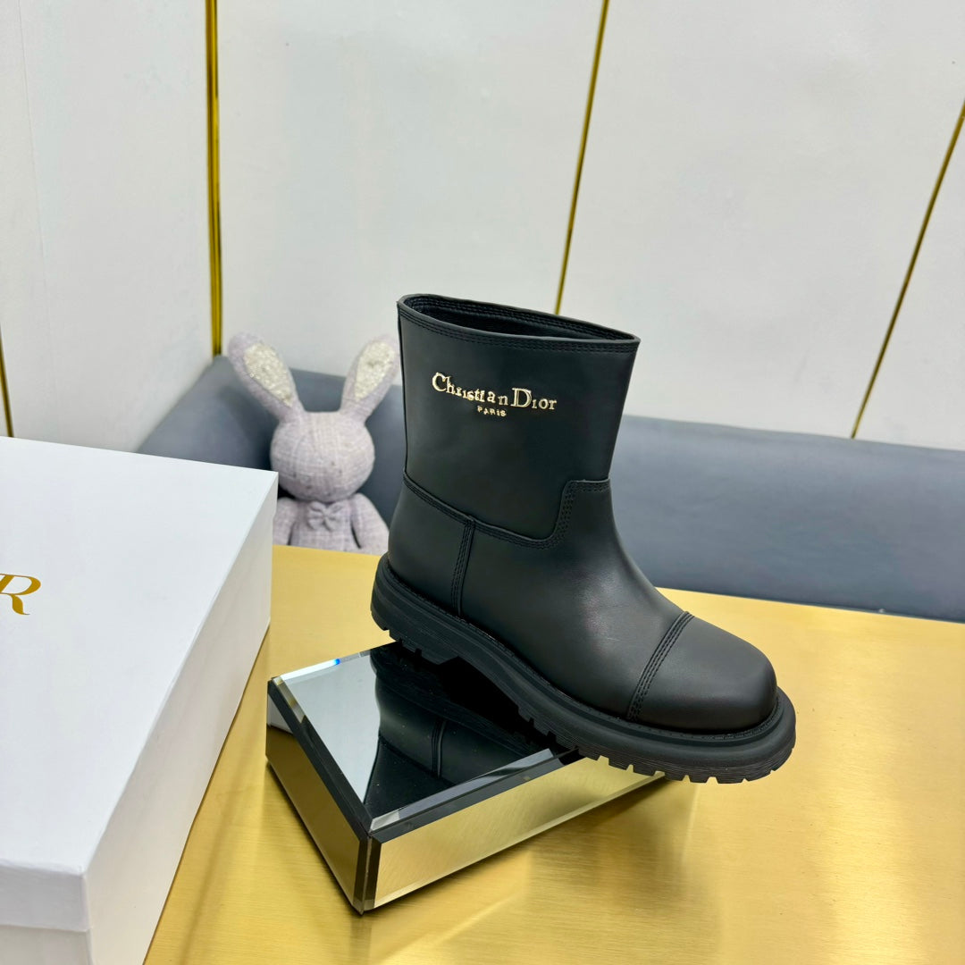 DIOR Ankle Boot In Plain Boots Cowhide 111762