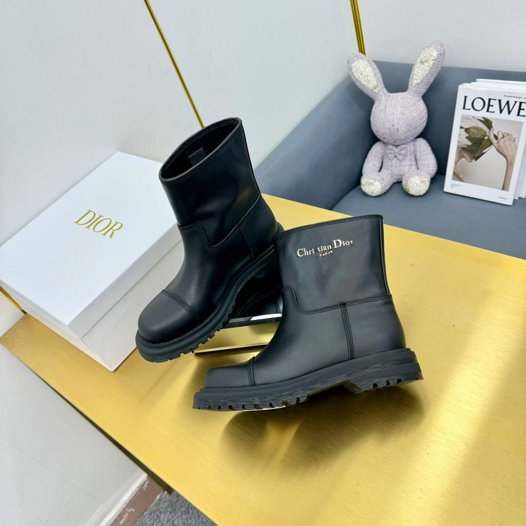 DIOR Ankle Boot In Plain Boots Cowhide 111762