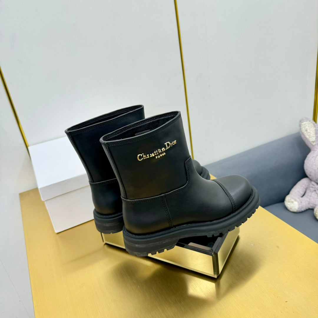 DIOR Ankle Boot In Plain Boots Cowhide 111762