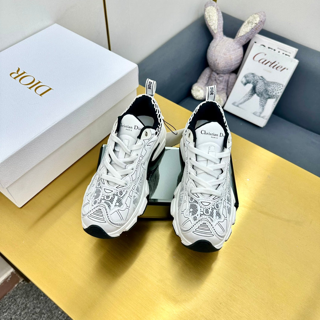DIOR Chrono Sneaker 40mm In White Mesh Fabric 994576