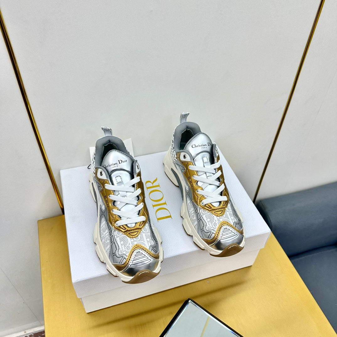 DIOR Chrono Sneaker 40mm In Gold Mesh Fabric 994578