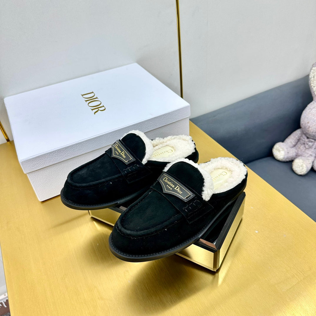DIOR Boy Mule In Black Suede With Wool Fleece Lining 111828