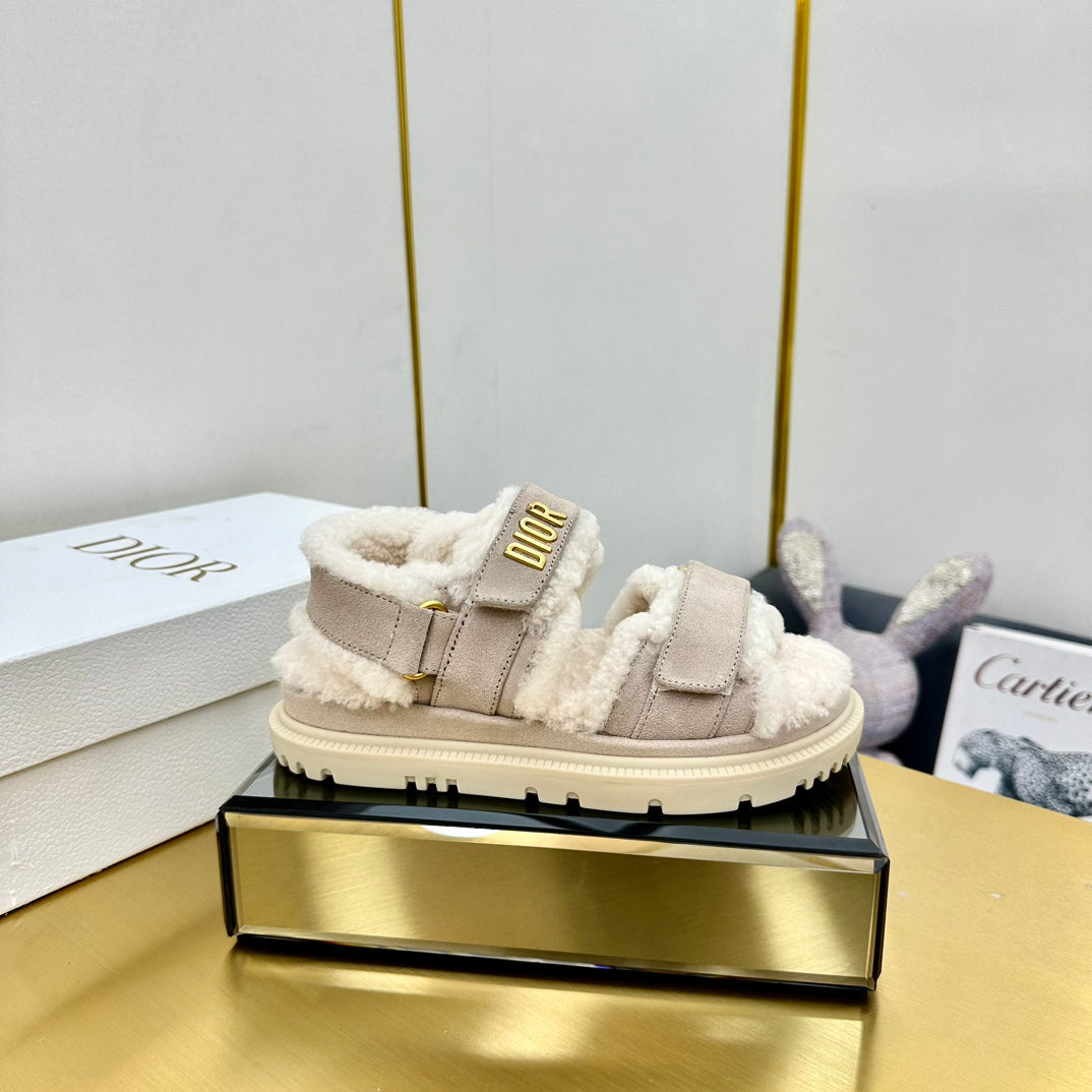 DIOR DIORact Sandal In Light Grey Suede And Wool Fleece Lining 111044