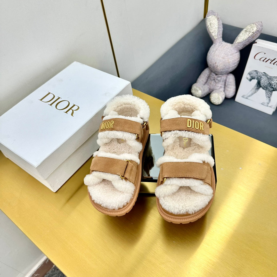 DIOR DIORact Sandal In Brown Suede And Wool Fleece Lining 111048