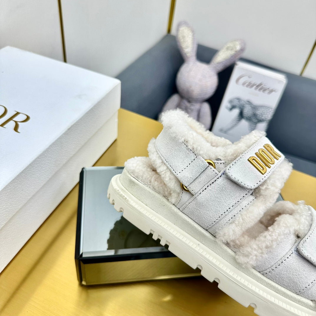DIOR DIORact Sandal In White Suede And Wool Fleece Lining 111050