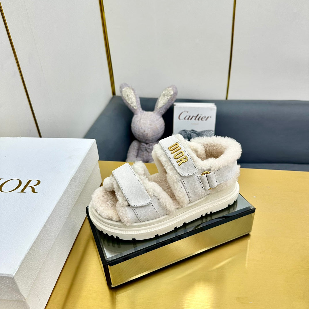 DIOR DIORact Sandal In White Suede And Wool Fleece Lining 111050