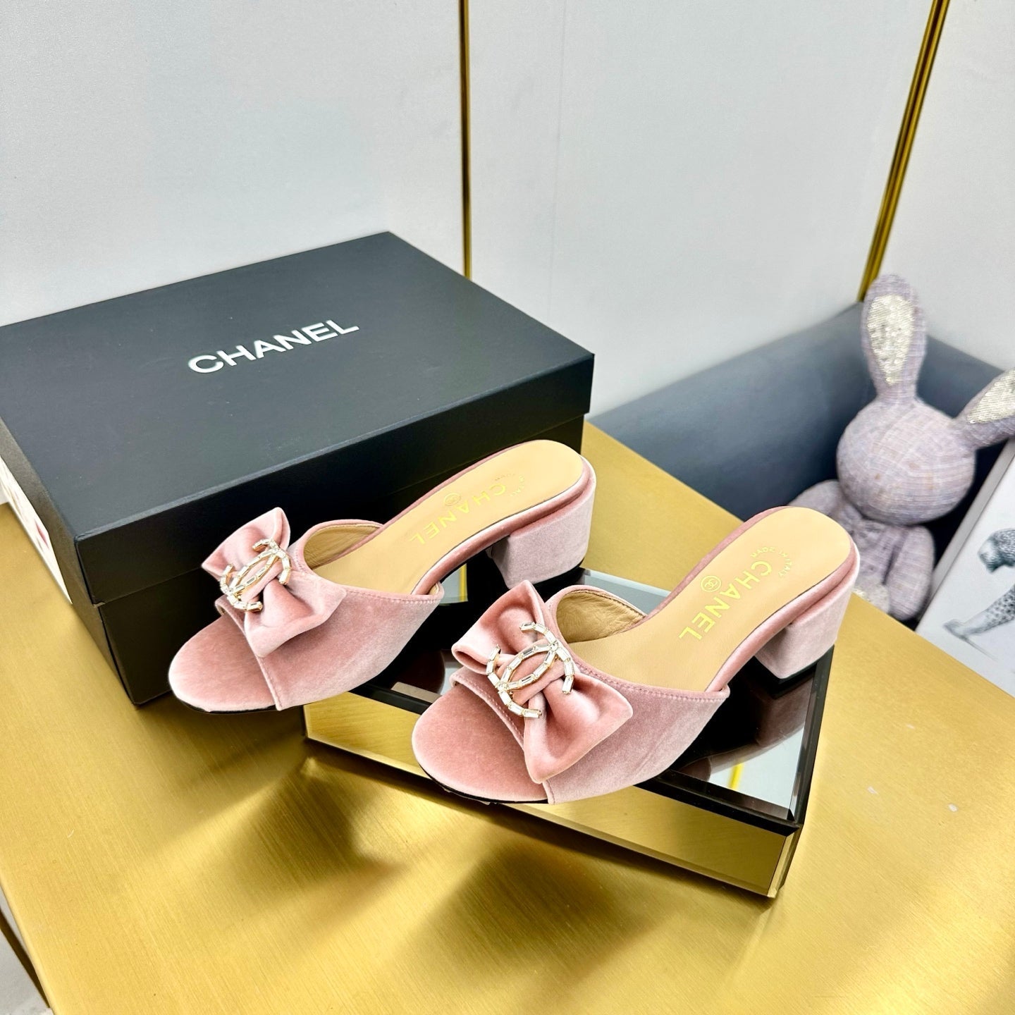 CHANEL 25 Mid Heel Mules Tea Rose Pink Velvet 238480