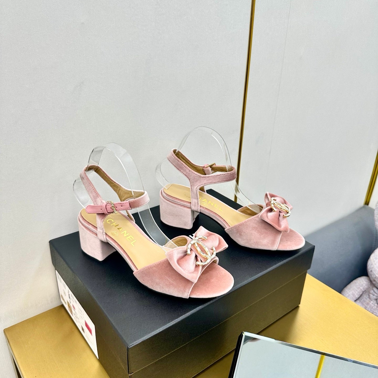 CHANEL 25 Sandal Heels Tea Rose PInk Velvet 238483