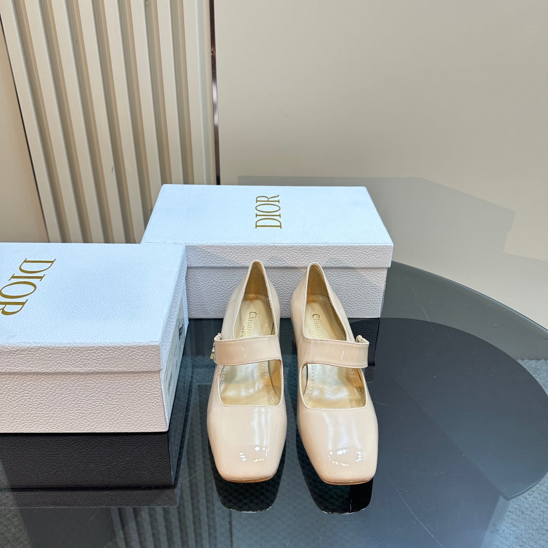 DIOR Miss DIOR Pump 40mm Glossy Beige Cowhide