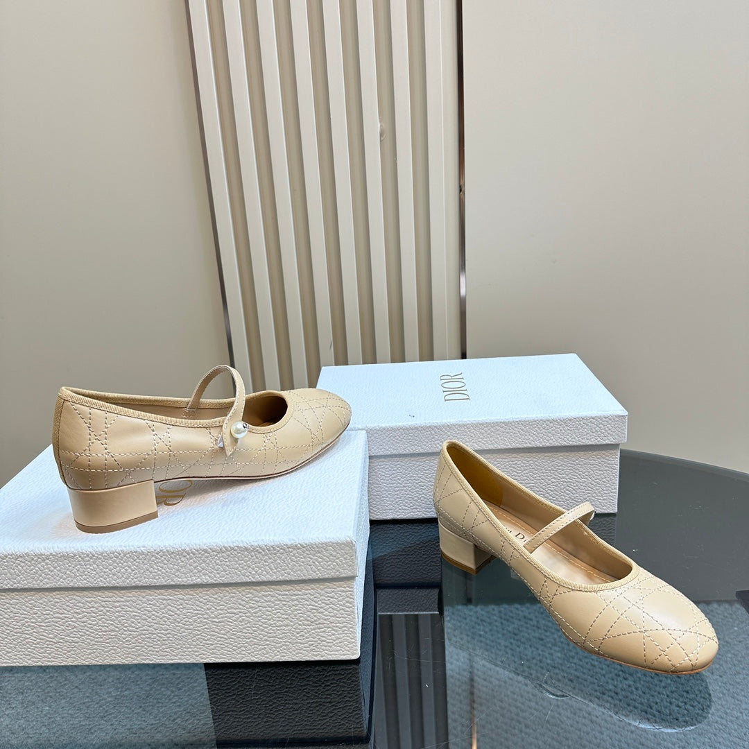DIOR Ballet Pump Beige Soft Cowhide