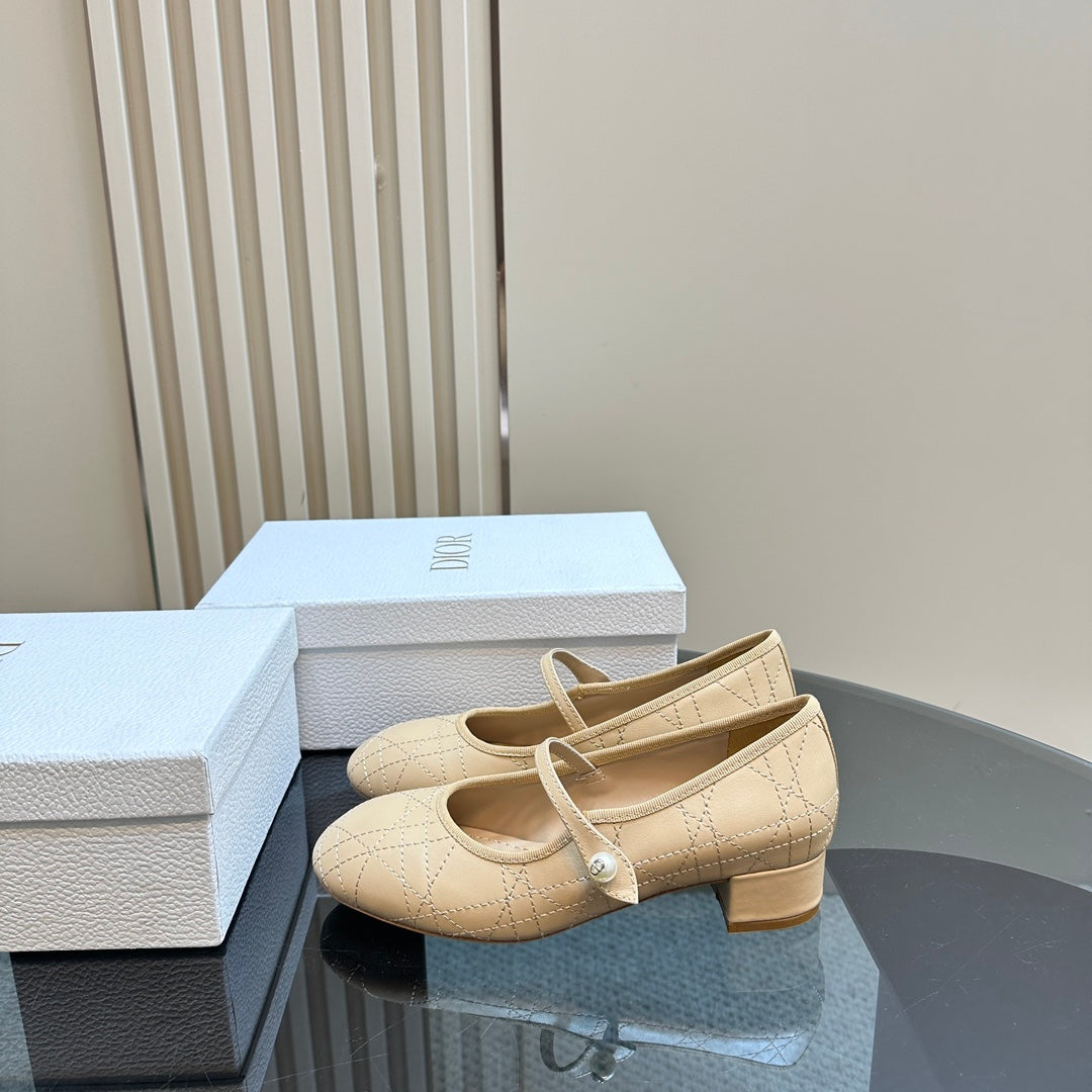 DIOR Ballet Pump Beige Soft Cowhide