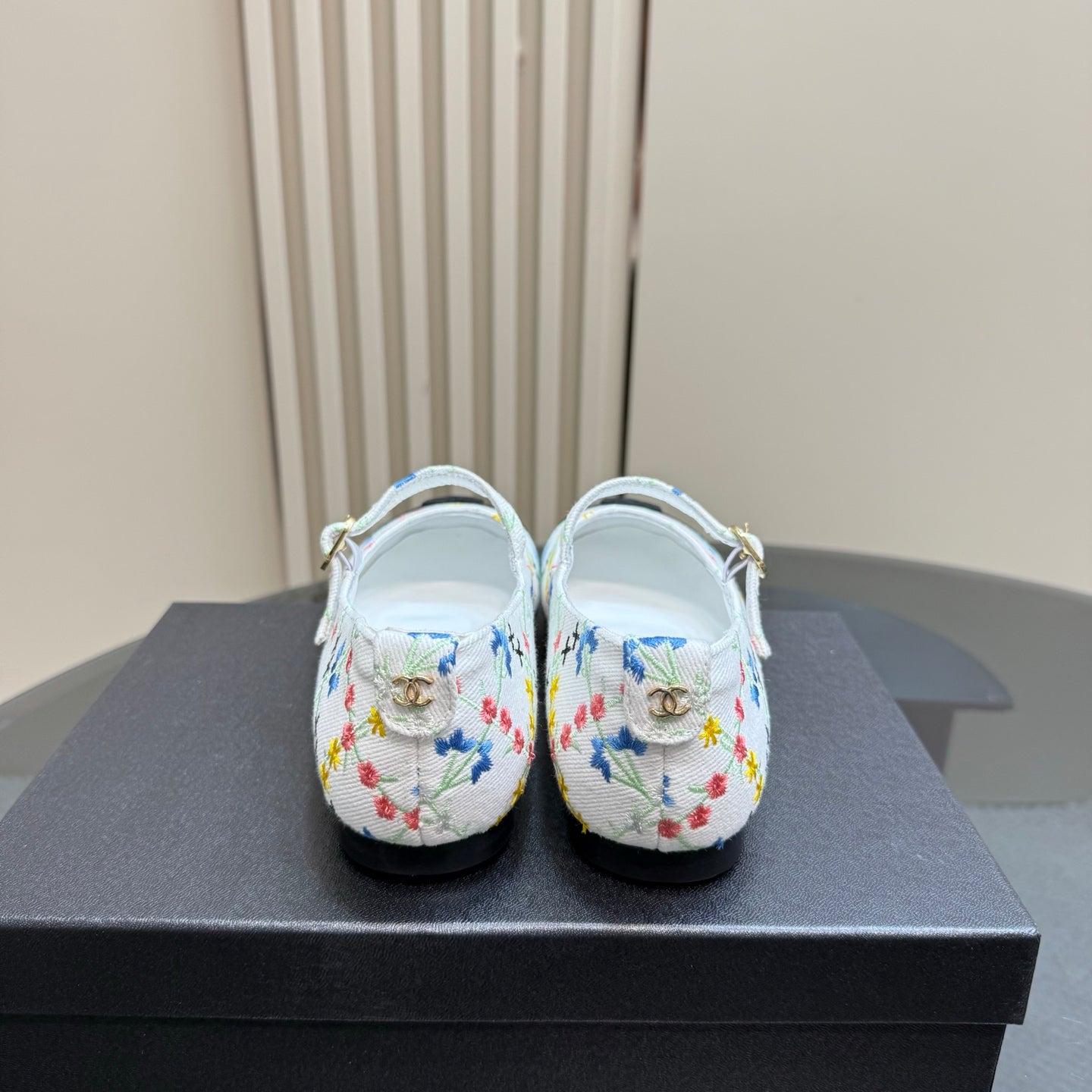 CHANEL 25 Mary Jane Flats White Pattern Fabric 239405