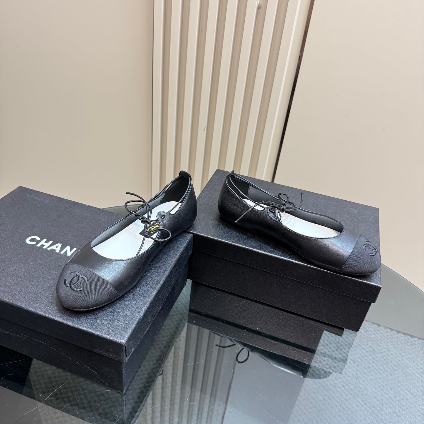 CHANEL 25 Mary Jane Flat Black Leather with Fabric 239412
