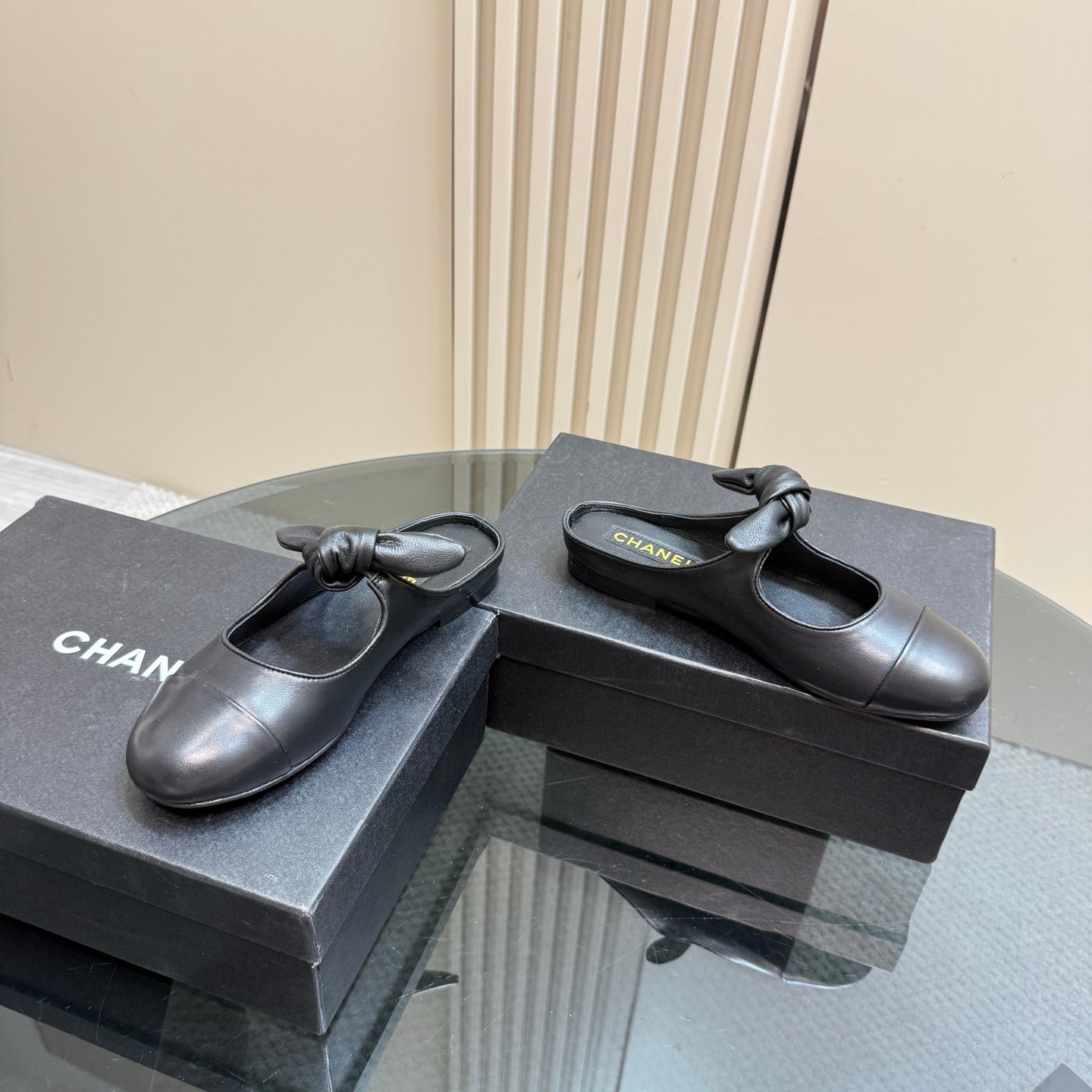 CHANEL 25 Mule Flat Black Sheepskin 239414