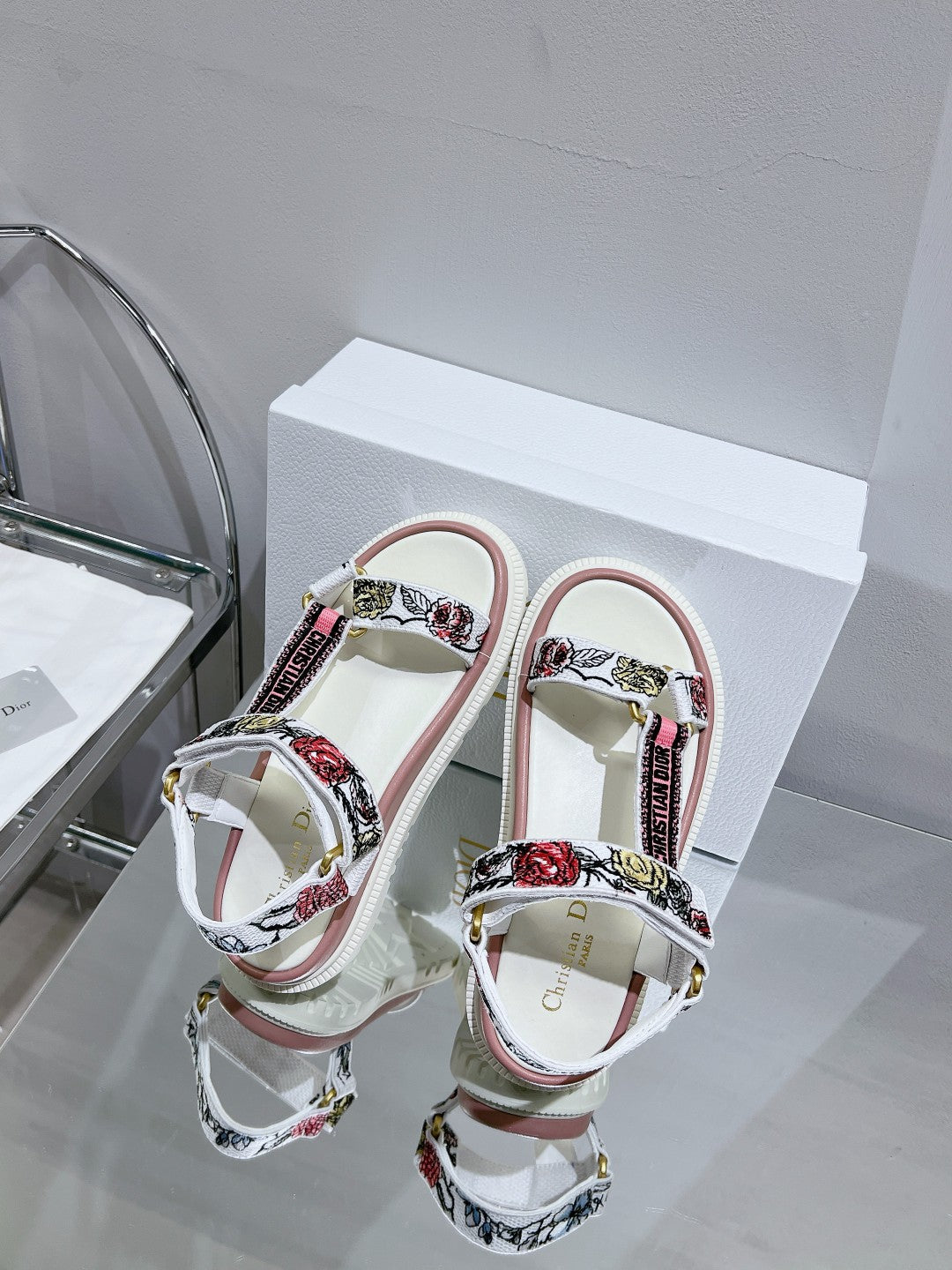 DIOR D-Wave Sandal In Colorful Mix White Cowhide 100759